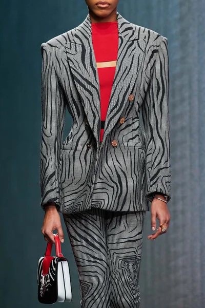 Look 87